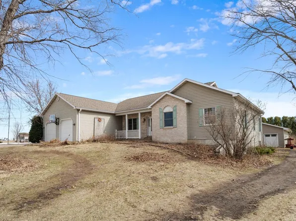 217 Wilmont Ave, Readlyn, IA 50668