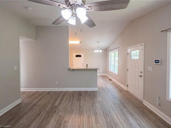 3rd image of 314 E Kime Ave