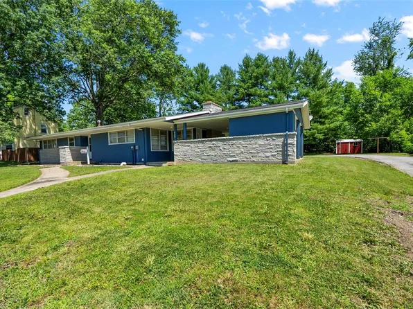 820 Chloe St, Perryville, MO 63775