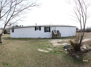 7025 Ottis Ln, Parkton, NC 28371