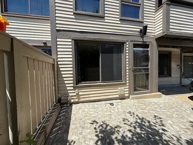 18118 Kilrush Ct — Photo 22