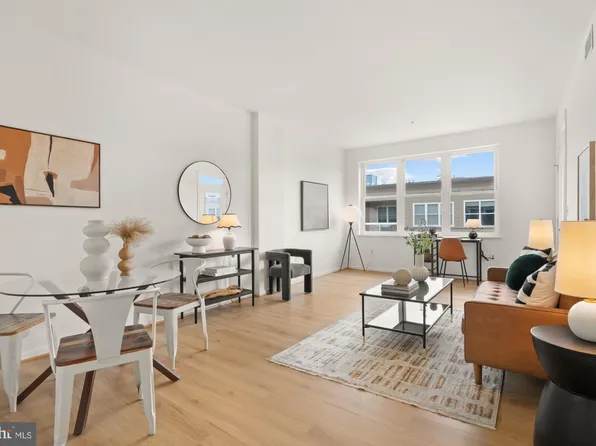 2001 12th St NW APT 410, Washington, DC 20009