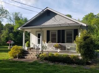 11 Pulaski Rd, Whitehouse Station, NJ 08889