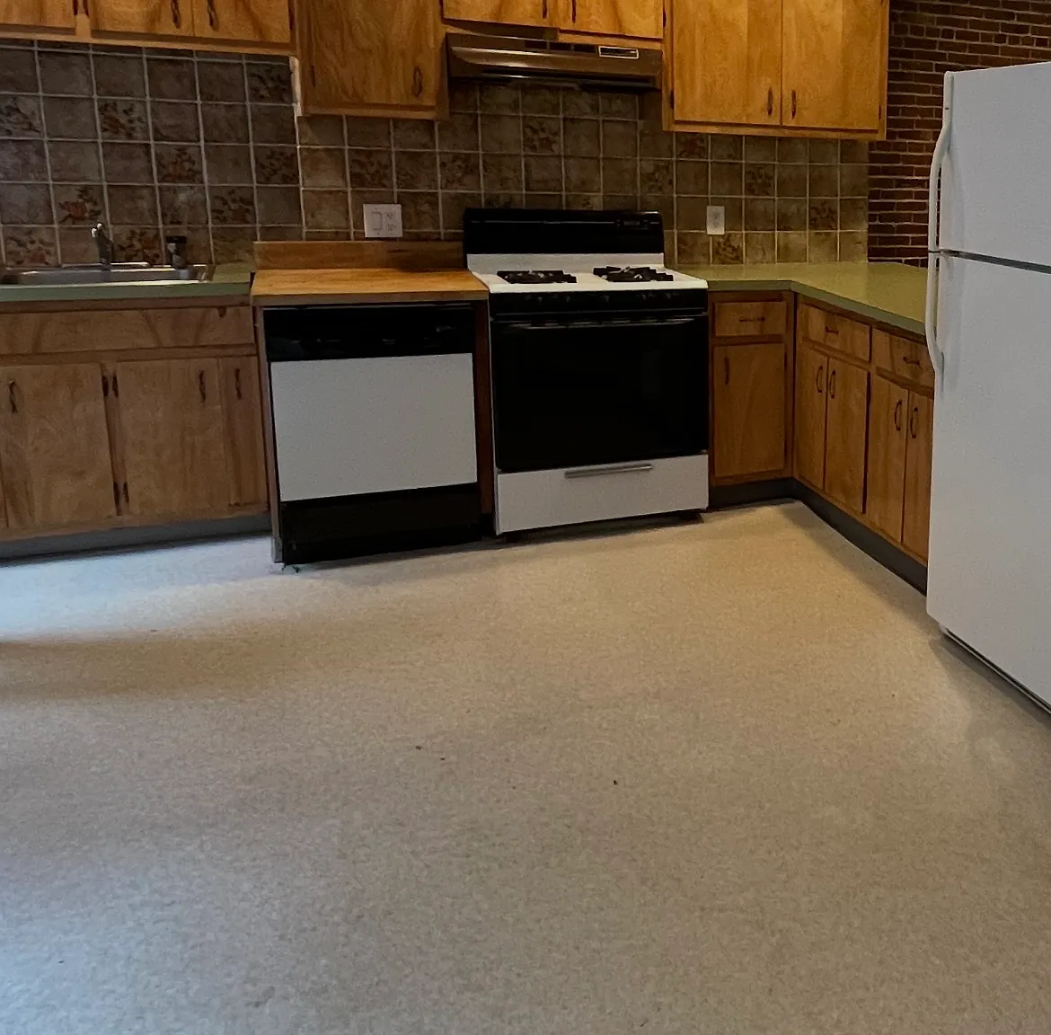 2 bed, $2,700 — Photo 2