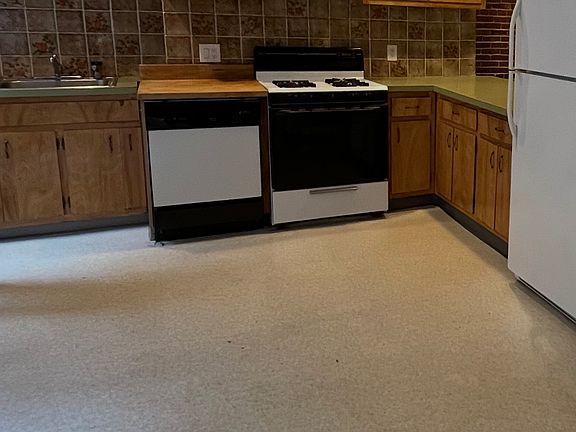 2nd image of 35 Sheafe St #2