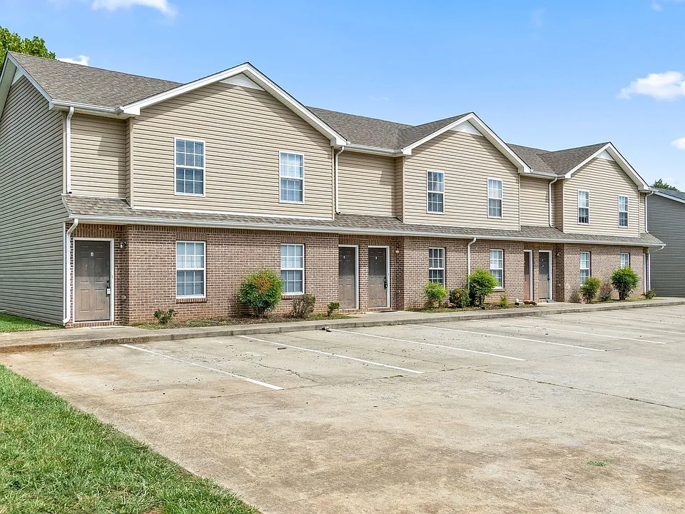 517 Patriot Park Ct #F