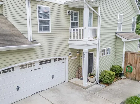 927 12th St, Virginia Beach, VA 23451