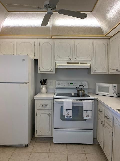 1st image of 194 Monaco Way