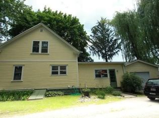 111 Old Ferry Rd, Northampton, MA 01060