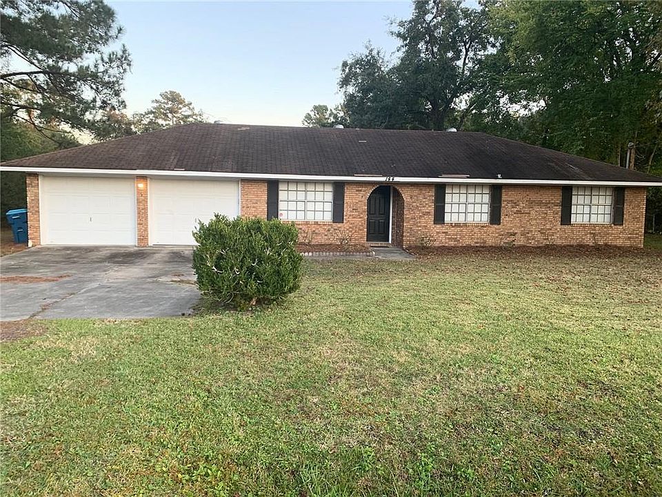 1st image of 144 Bel Air Cir