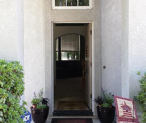 2nd image of 1842 Winding River Ct