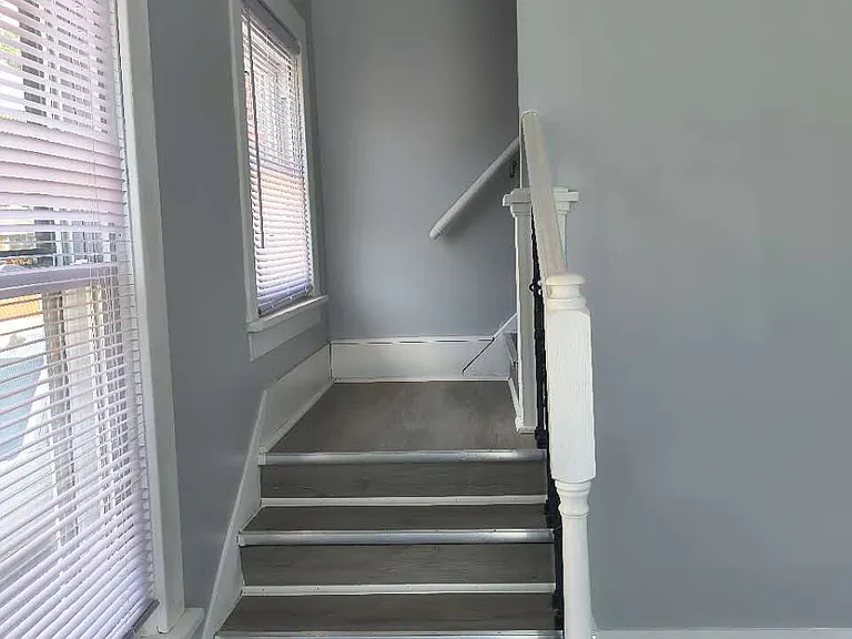 1535 Jefferson Ave — Photo 9