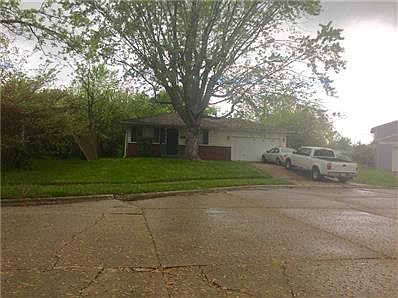 2nd image of 9708 E 37th Pl