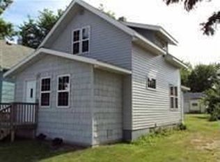 12 2nd St, Nashwauk, MN 55769