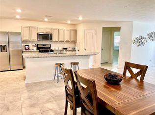 7102 Escondido Dr, Rosharon, TX 77583