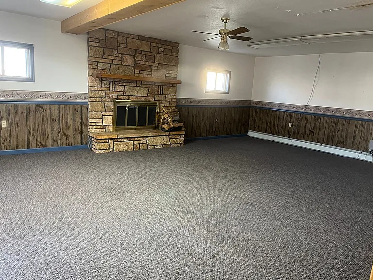 1229 Thiel Rd — Photo 15