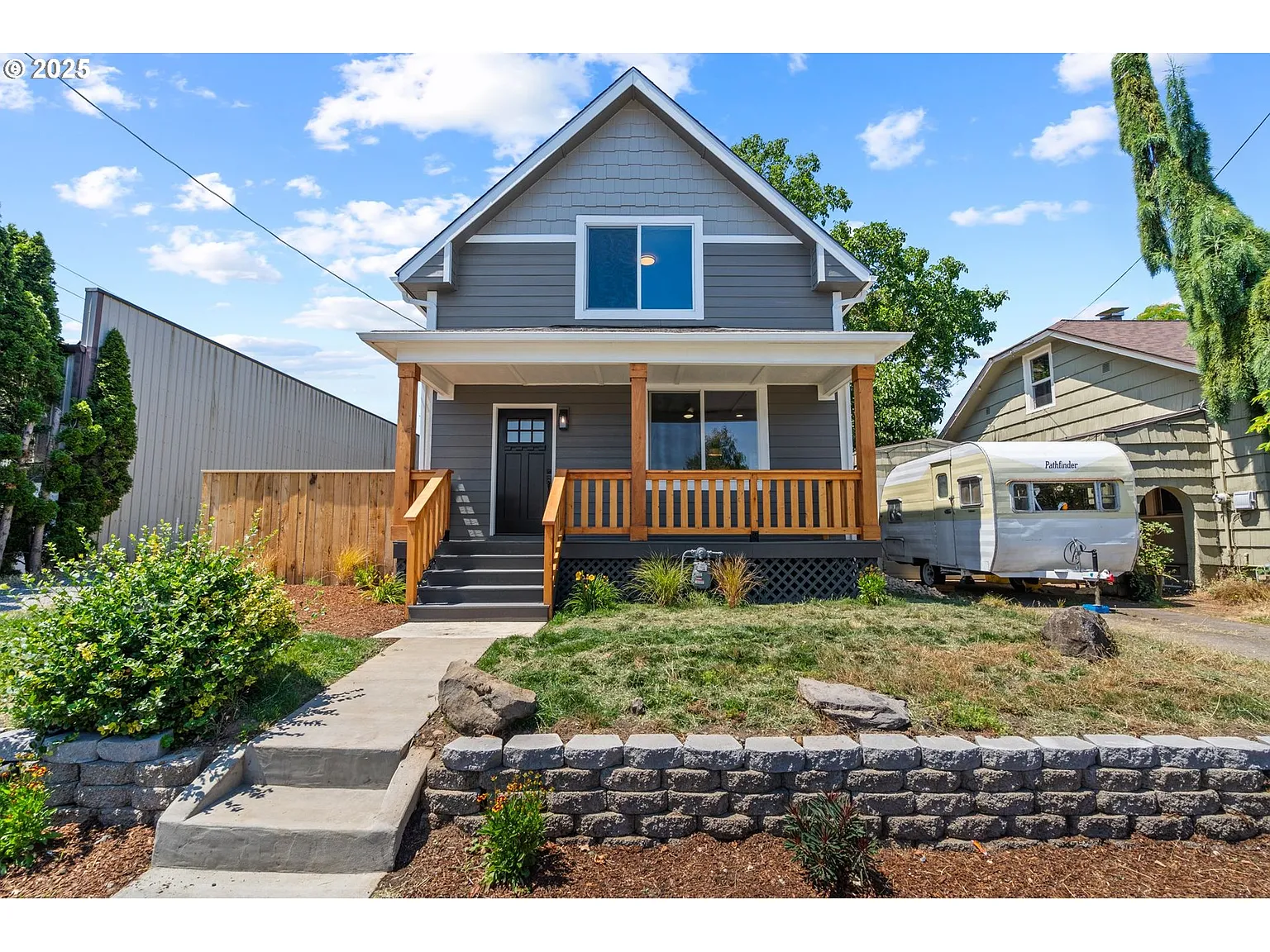 15 NE 80th Ave photo 1