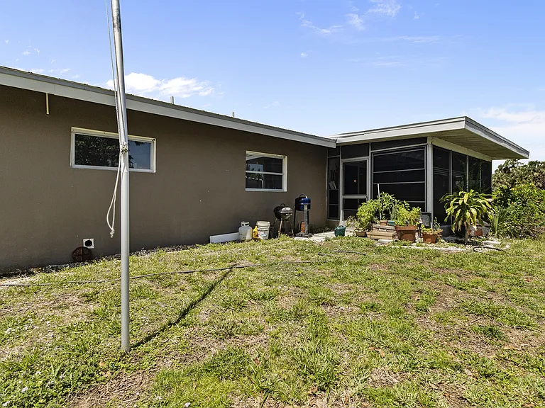 4020 Palm Dr — Photo 24
