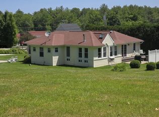 135 Hotel Rd, Auburn, ME 04210