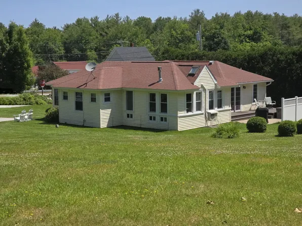 135 Hotel Road, Auburn, ME 04210