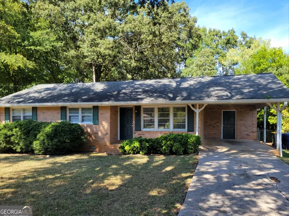 300 Nancy St, Winder, GA 30680