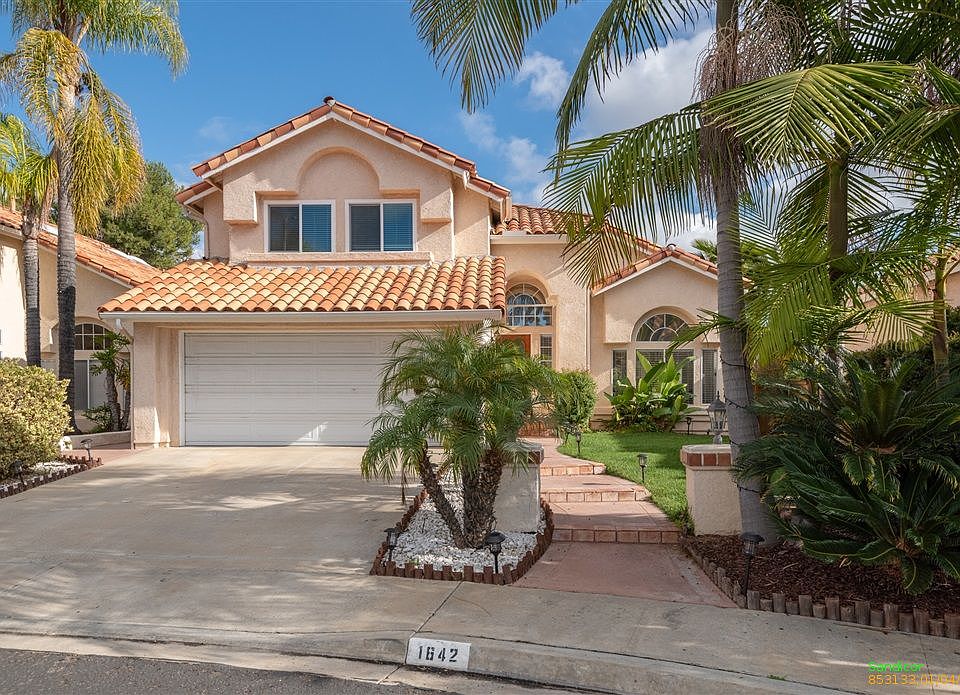 2nd image of 1642 Pinnacle Way