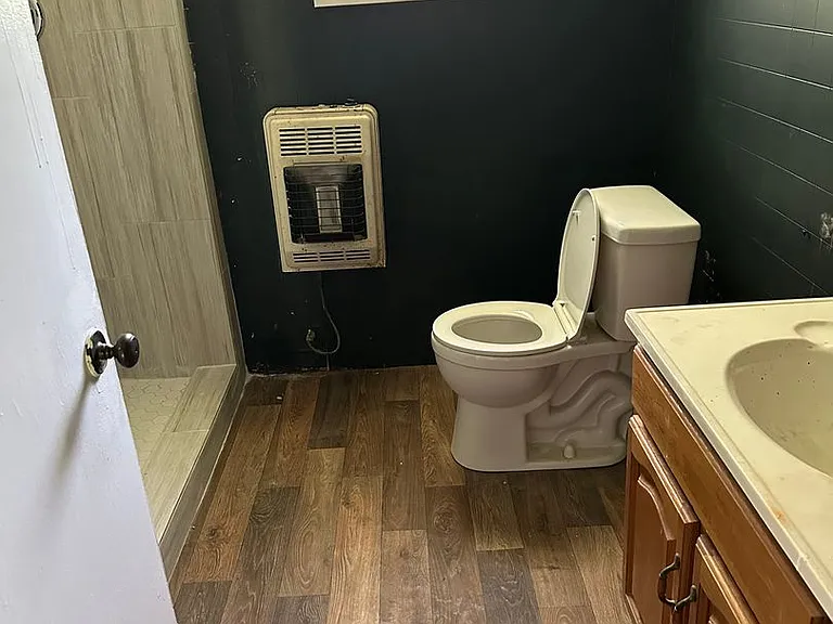 19465 Mobile Rd — Photo 15