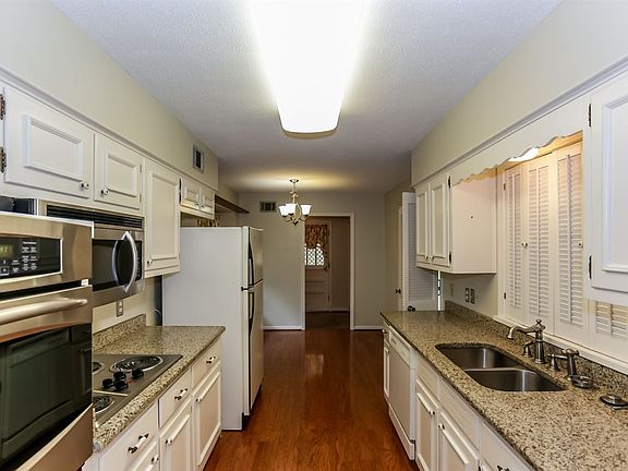 2nd image of 2366 Tarbet Dr