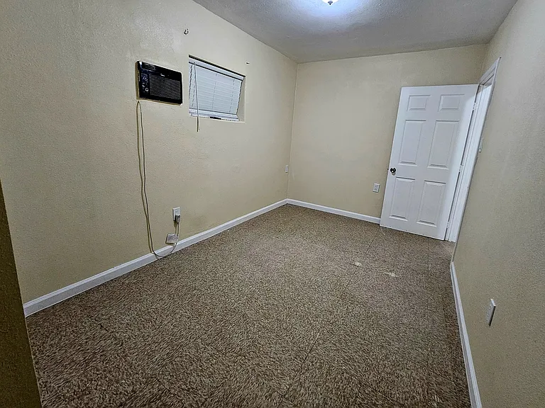 66058 Hacienda Ave — Photo 16