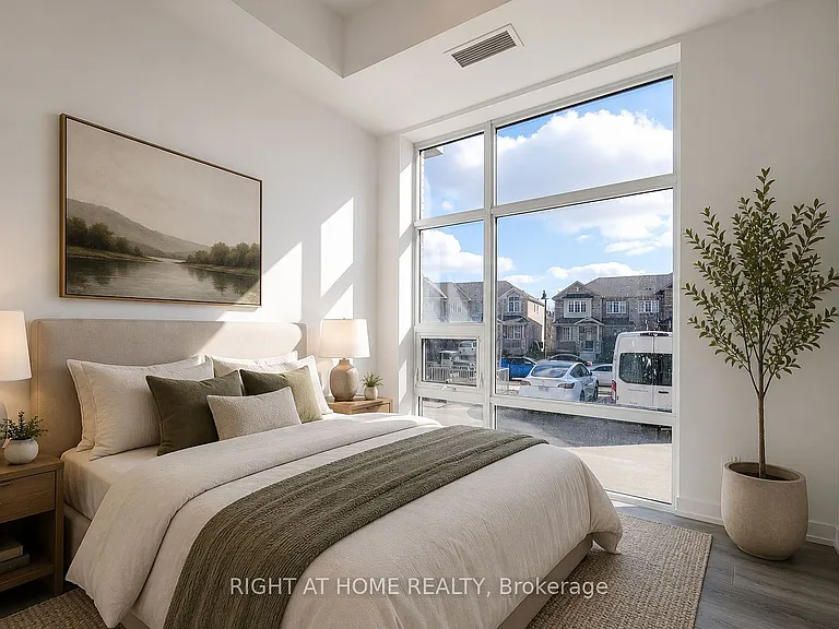 470 Dundas St E #112 — Photo 7