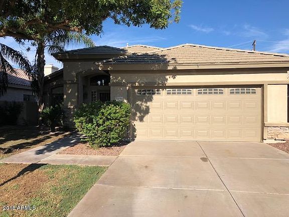 2nd image of 3051 N 83rd Pl