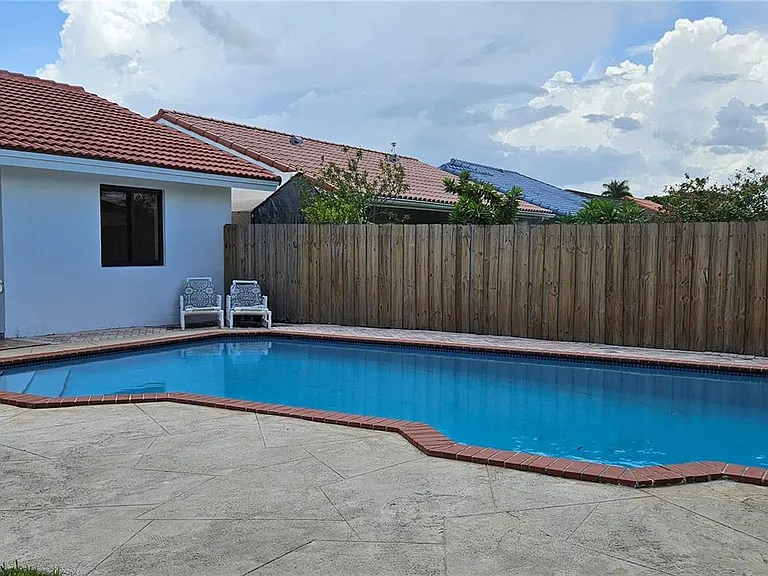 14765 SW 82nd St — Photo 43