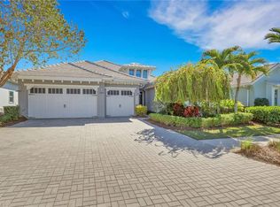 6394 Warwick Ave, Naples, FL 34113