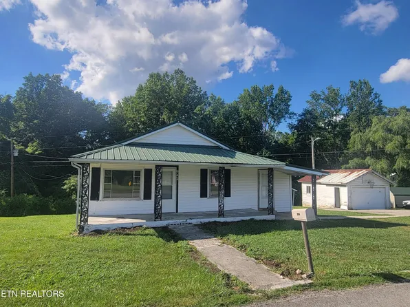 942 Mount View Rd, Robbins, TN 37852