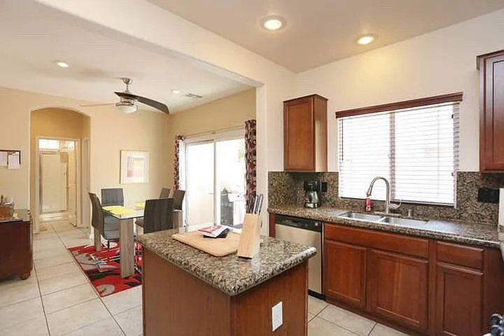 10293 Canvas Canyon Ct — Photo 3