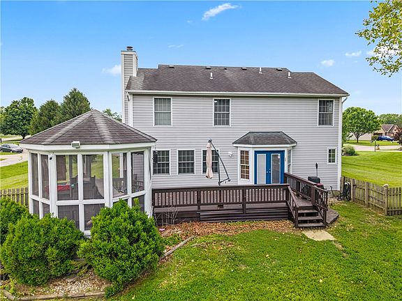 5th image of 6205 Otter Creek Dr