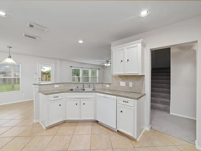20527 Port Bishop Ln — Photo 14