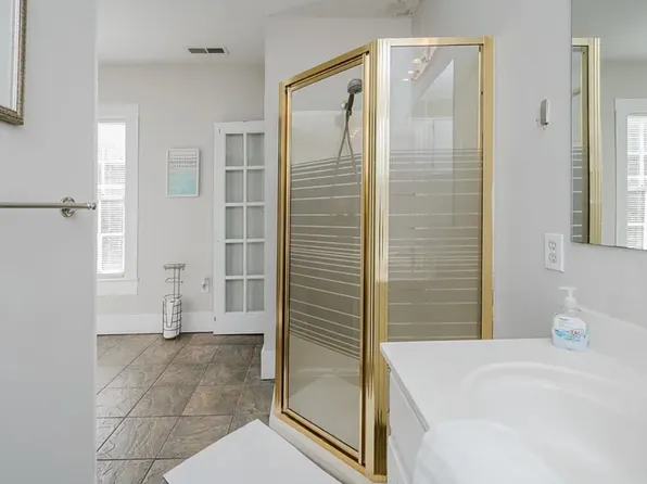 2414 Arlington Cres, Birmingham, AL 35205