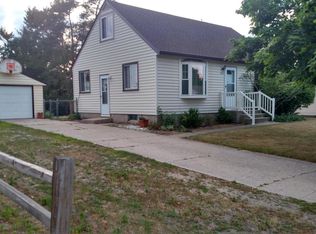 5431 Madison Ave SE, Kentwood, MI 49548