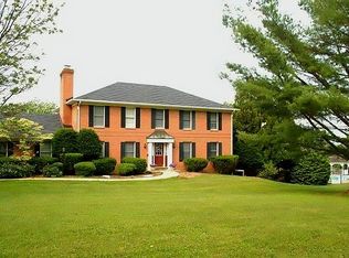 41870 Woodcrest Ln, Leesburg, VA 20176