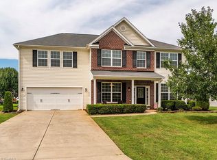 107 W View Dr, Burlington, NC 27215