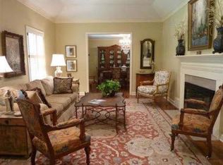 555 Kinsman Rd, Memphis, TN 38120