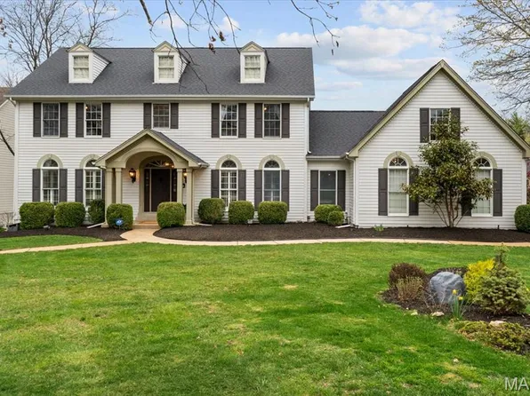 16049 Wilson Manor Dr, Chesterfield, MO 63005