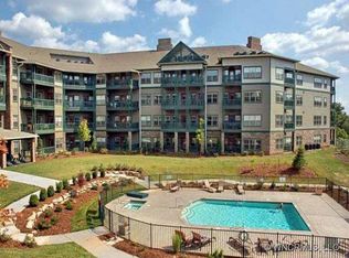 9 Kenilworth Knl #201, Asheville, NC 28805
