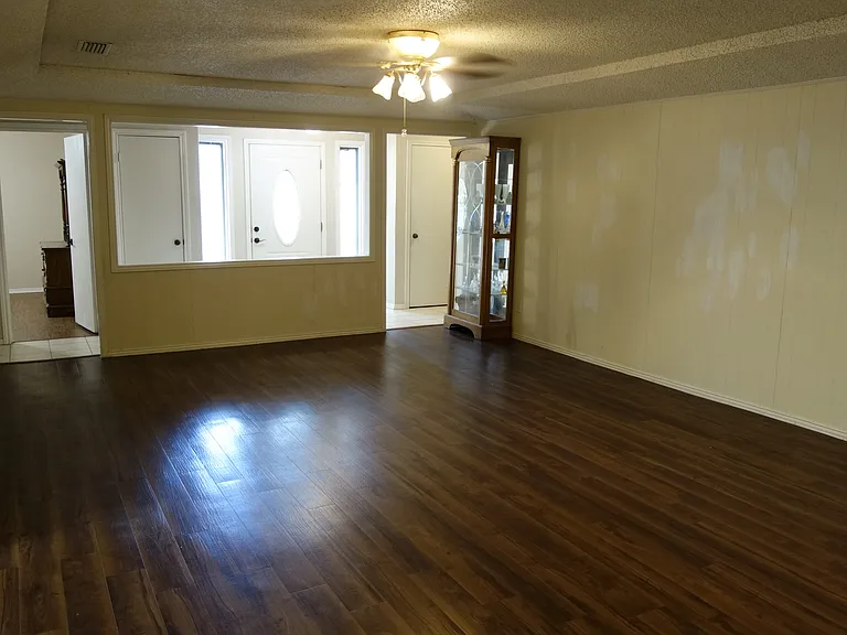 2725 Luzon Rd — Photo 12