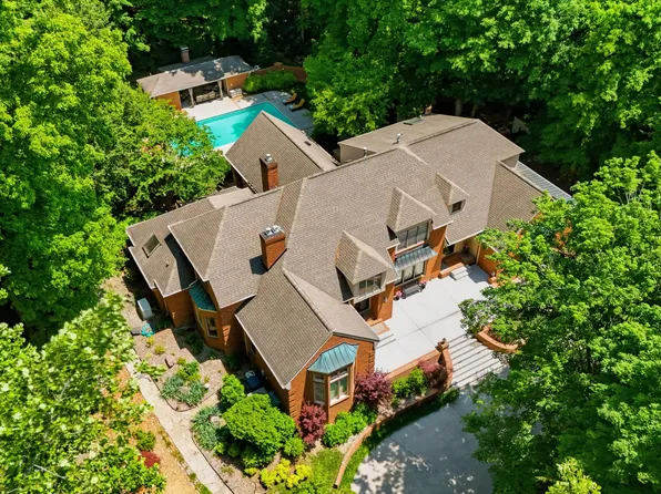100 Qualls Ct, Springfield, TN 37172