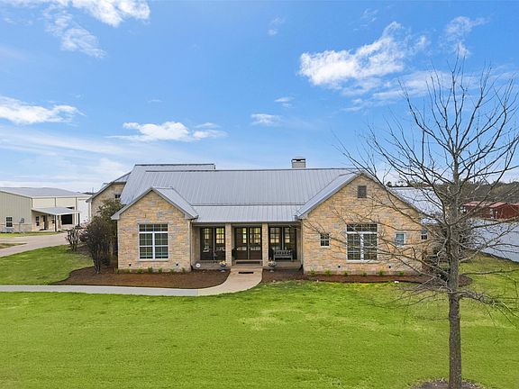 2nd image of 1244 Broadhead Rd