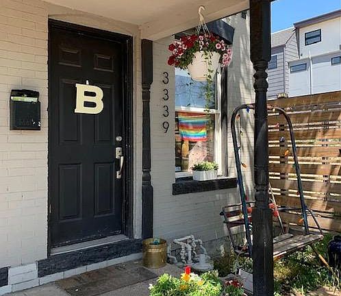 Front area and stoop