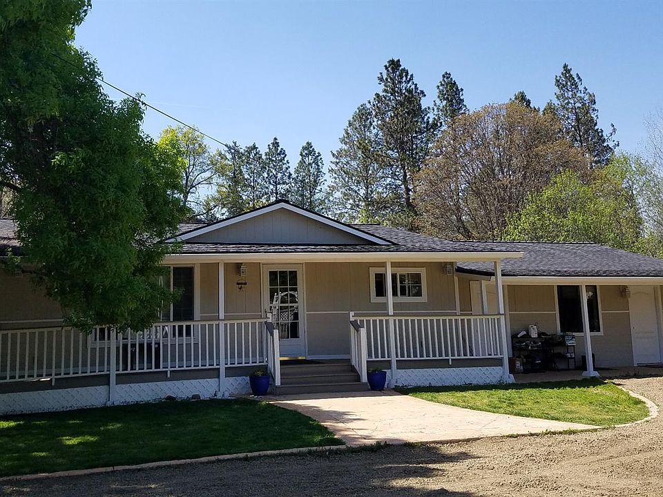 1st image of 120 Chaparral Dr