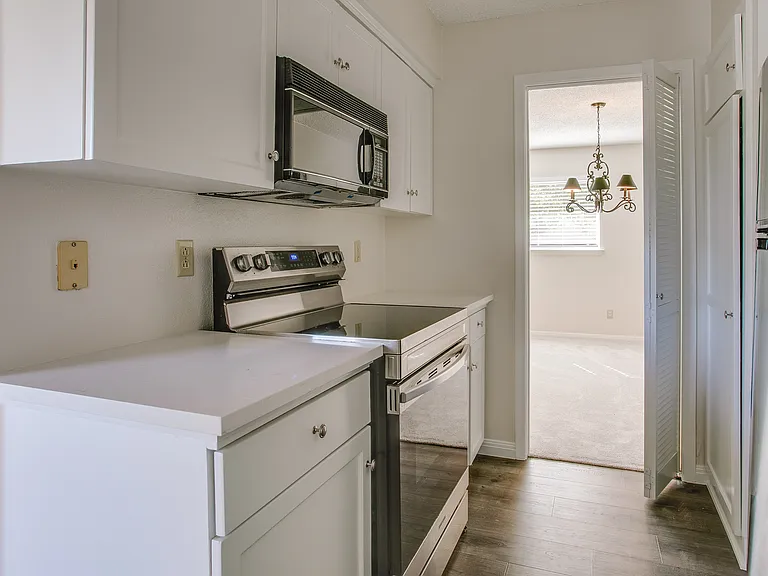 2020 Cap Rock Dr — Photo 4